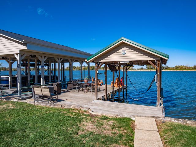 3424 S Bank Road NE, Millersport, OH 43046