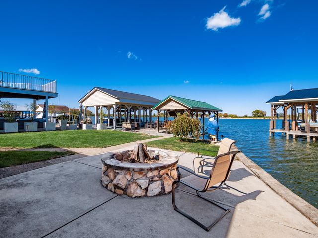 3424 S Bank Road NE, Millersport, OH 43046