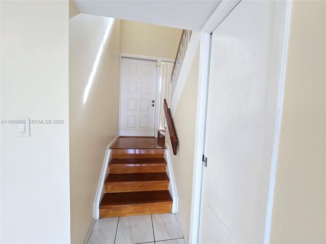 365 NW 85th Ct 1208, Miami, FL 33126