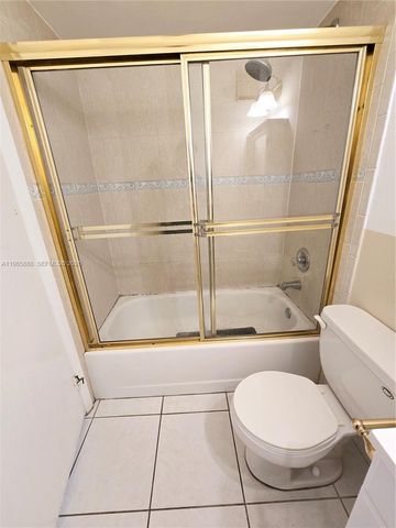 365 NW 85th Ct 1208, Miami, FL 33126