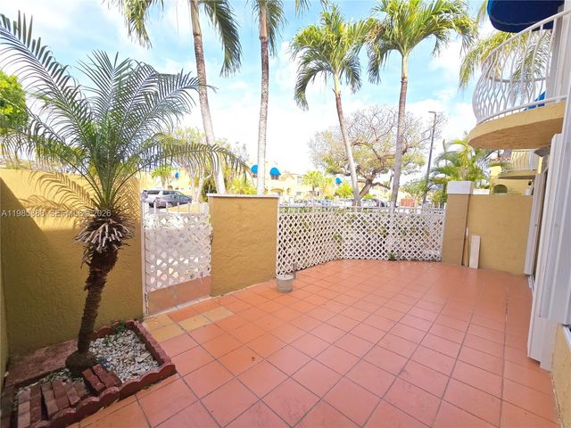 365 NW 85th Ct 1208, Miami, FL 33126