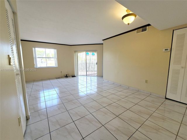 365 NW 85th Ct 1208, Miami, FL 33126