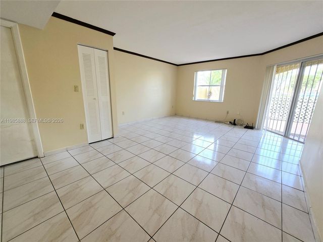 365 NW 85th Ct 1208, Miami, FL 33126