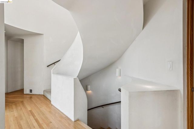 150 150 Vicente Rd, Berkeley, CA 94705