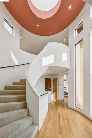 150 150 Vicente Rd, Berkeley, CA 94705