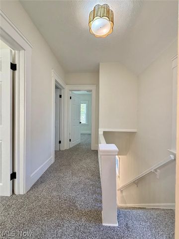 3374 W 88th Street, Cleveland, OH 44102