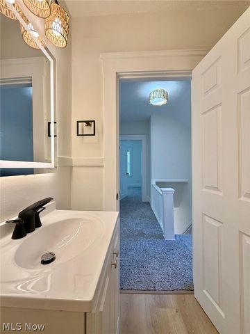3374 W 88th Street, Cleveland, OH 44102