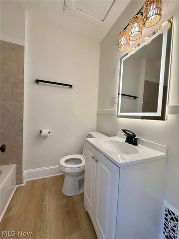 3374 W 88th Street, Cleveland, OH 44102