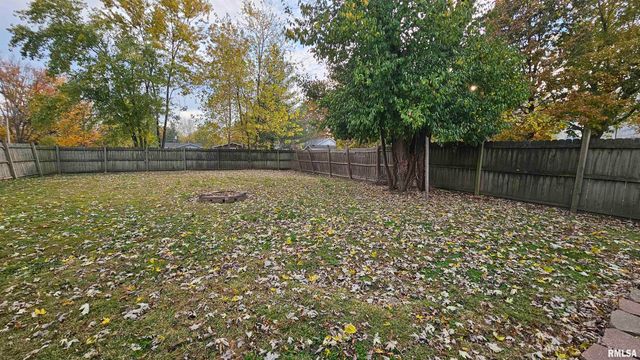 804 W HARRISON Street, Herrin, IL 62948