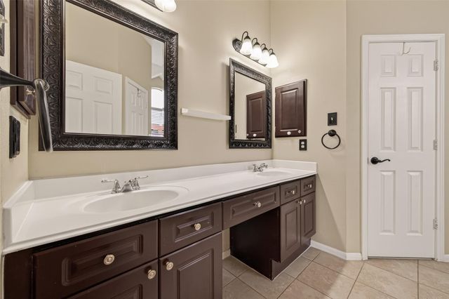 12914 Fox Arrow Lane, Houston, TX 77041