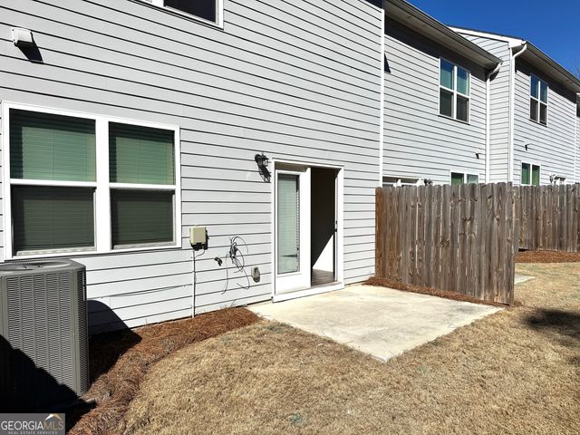 3488 Cardinal Drive, Atlanta, GA 30331