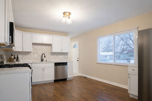 4506 Windsor Court, Richton Park, IL 60471