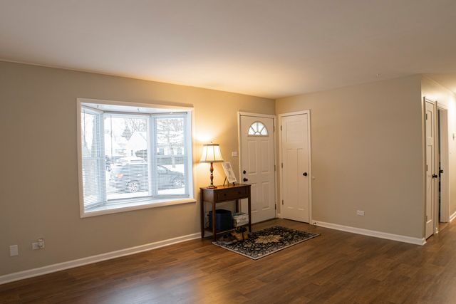 4506 Windsor Court, Richton Park, IL 60471