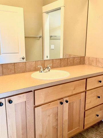 535 NW Florida Avenue, Bend, OR 97703