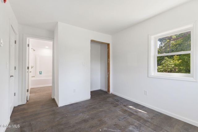 5 White Road, Milton, NY 12020