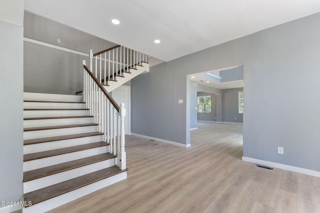 5 White Road, Milton, NY 12020