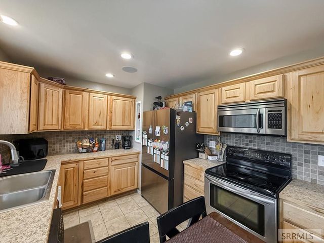 1406 Zener, Pocatello, ID 83201