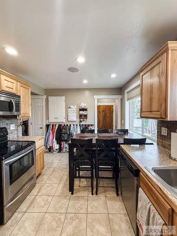1406 Zener, Pocatello, ID 83201