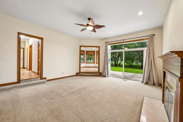 4542 Carrington Way, Hilliard, OH 43026
