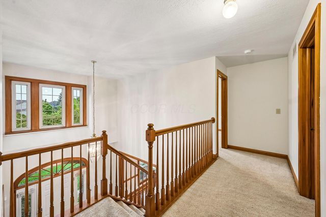 4542 Carrington Way, Hilliard, OH 43026
