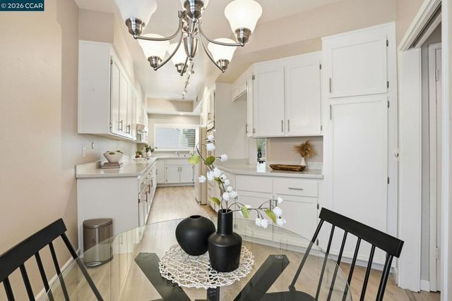 1221 Avenida Sevilla 1B, Walnut Creek, CA 94595