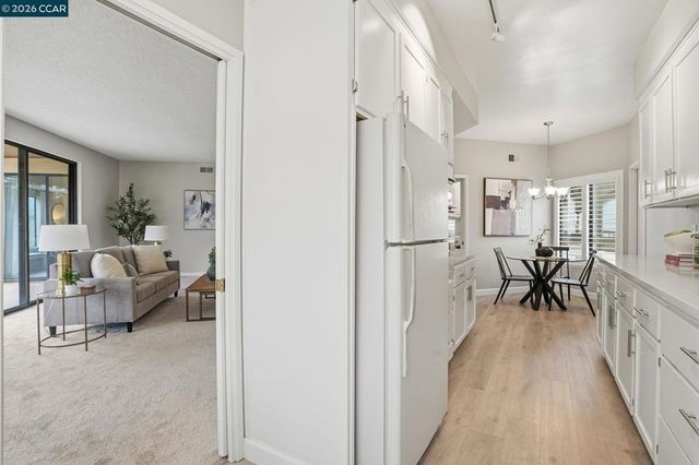1221 Avenida Sevilla 1B, Walnut Creek, CA 94595