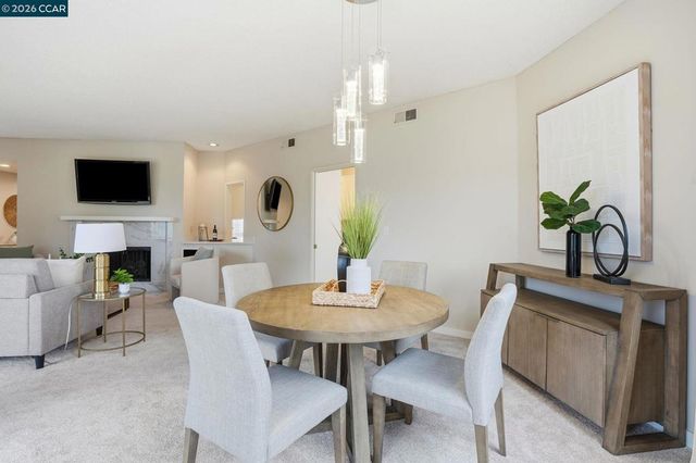 1221 Avenida Sevilla 1B, Walnut Creek, CA 94595
