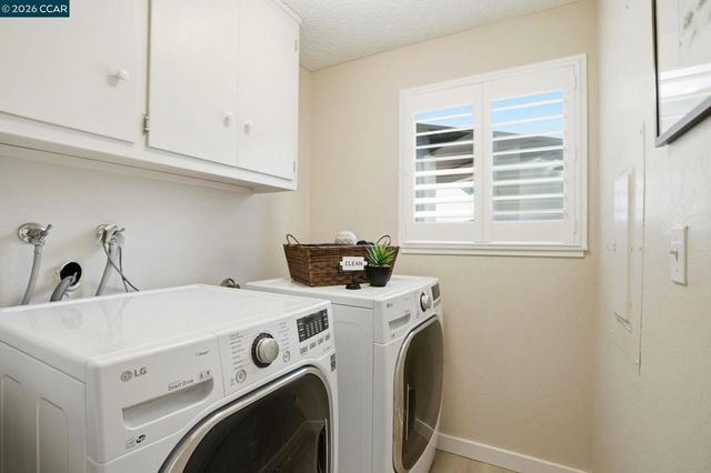 1221 Avenida Sevilla 1B, Walnut Creek, CA 94595