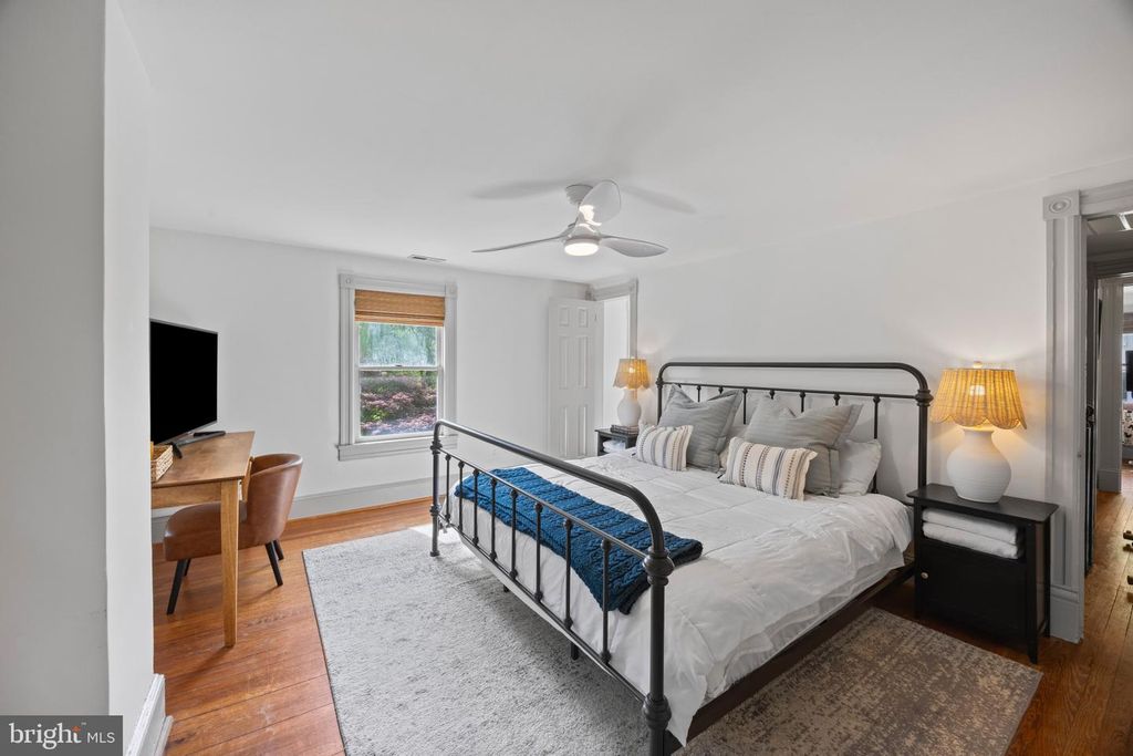 Image 23 of property listing at 14401 WINDY OAK CIR, Upper Marlboro, MD 20772