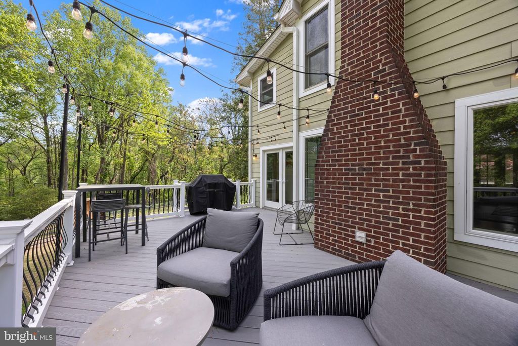 Image 28 of property listing at 14401 WINDY OAK CIR, Upper Marlboro, MD 20772