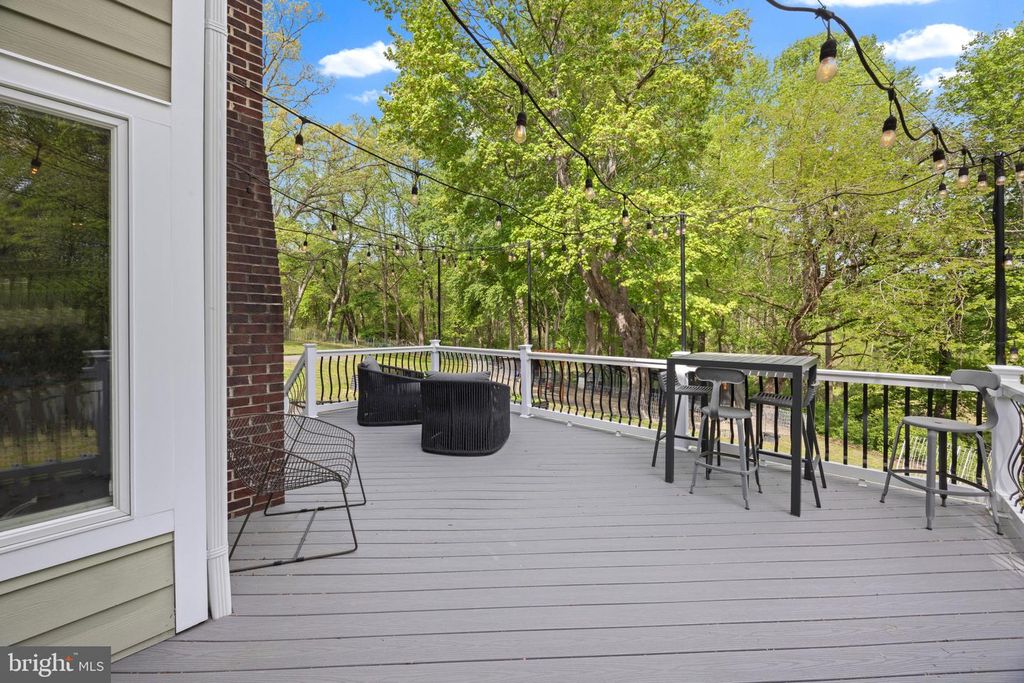 Image 30 of property listing at 14401 WINDY OAK CIR, Upper Marlboro, MD 20772