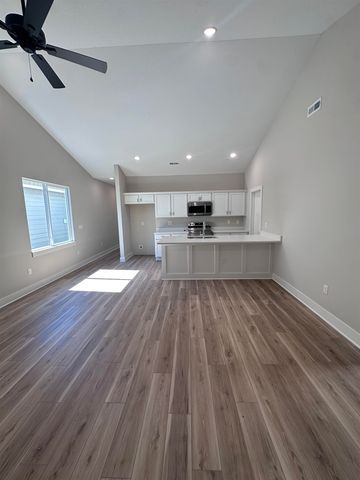 552 N Dellrose Ave, Wichita, KS 67208