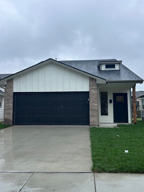 552 N Dellrose Ave, Wichita, KS 67208
