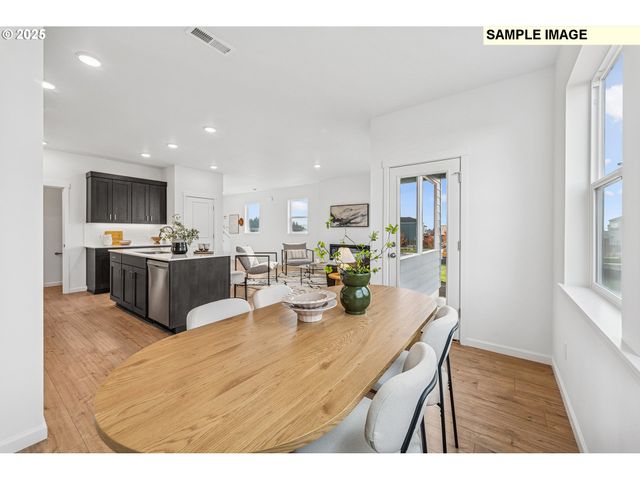 1506 Ne 180th Ave, Vancouver, WA 98684