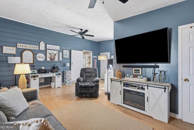 1341 Sommerset Drive, Lawrenceville, GA 30043