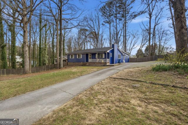 1341 Sommerset Drive, Lawrenceville, GA 30043