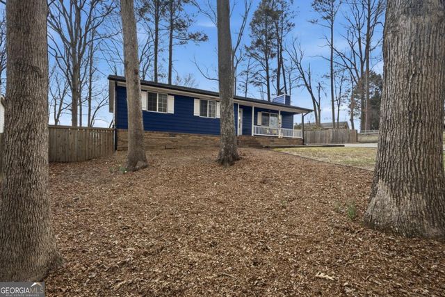 1341 Sommerset Drive, Lawrenceville, GA 30043