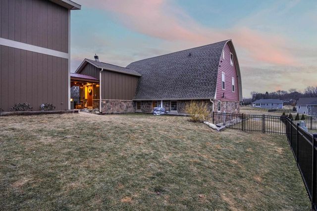 6396 Hayden Road, Sun Prairie, WI 53590