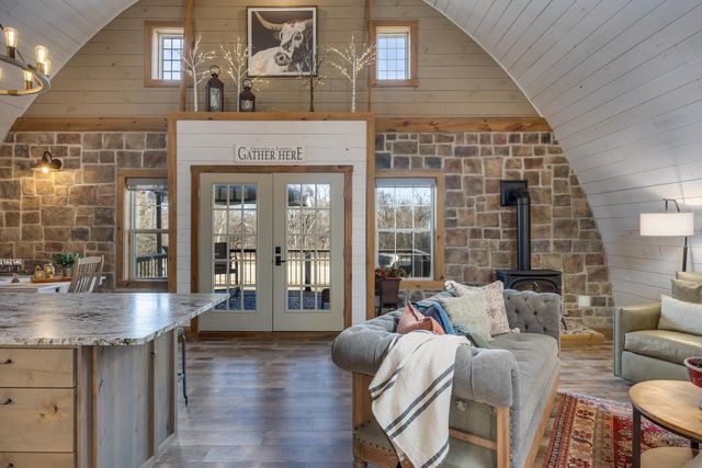 6396 Hayden Road, Sun Prairie, WI 53590