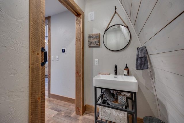 6396 Hayden Road, Sun Prairie, WI 53590