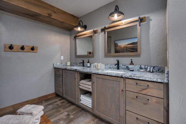 6396 Hayden Road, Sun Prairie, WI 53590