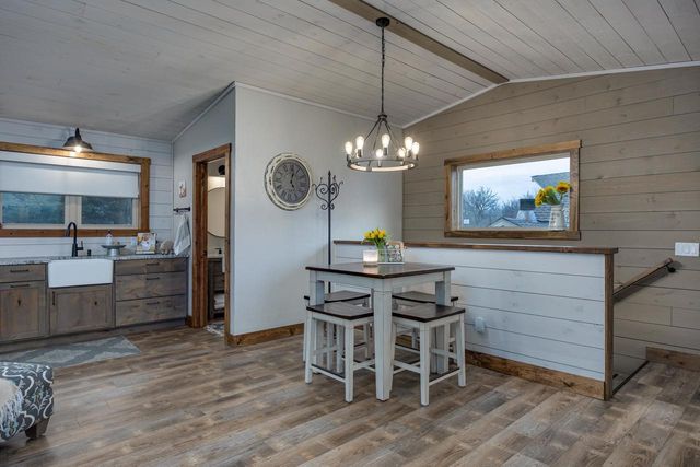 6396 Hayden Road, Sun Prairie, WI 53590