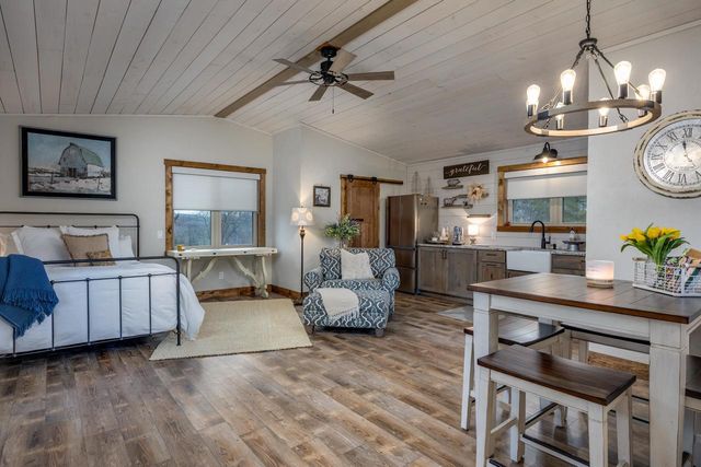 6396 Hayden Road, Sun Prairie, WI 53590