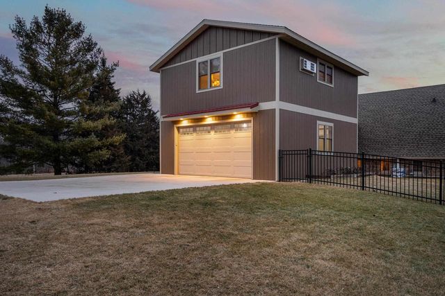6396 Hayden Road, Sun Prairie, WI 53590