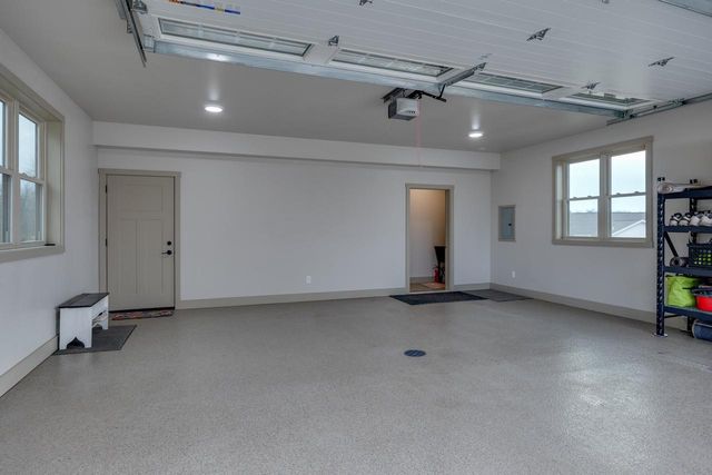 6396 Hayden Road, Sun Prairie, WI 53590