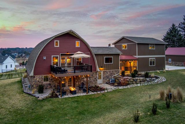 6396 Hayden Road, Sun Prairie, WI 53590