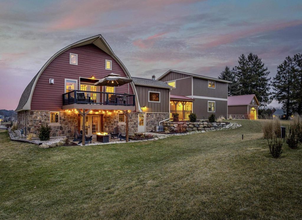 6396 Hayden Road, Sun Prairie, WI 53590