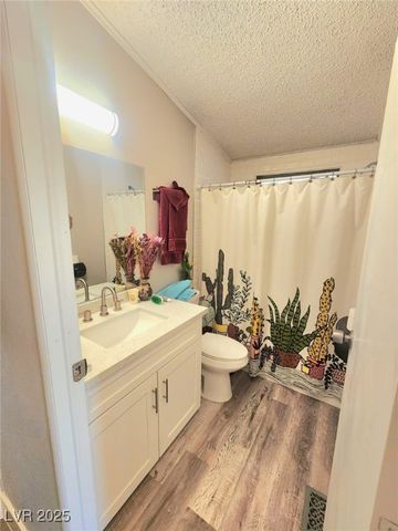 3519 Isle Royale Drive, Las Vegas, NV 89122