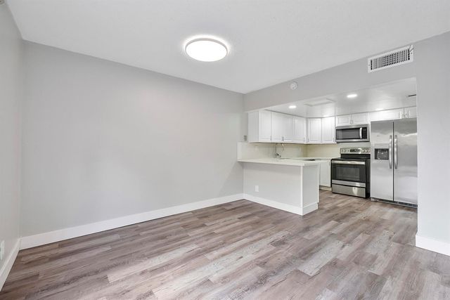 6659 SW 41st Place 38, Davie, FL 33314
