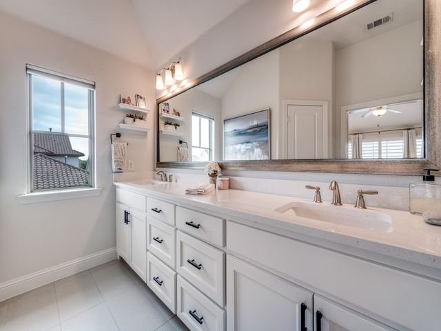 3995 Harvest Lane, Frisco, TX 75034